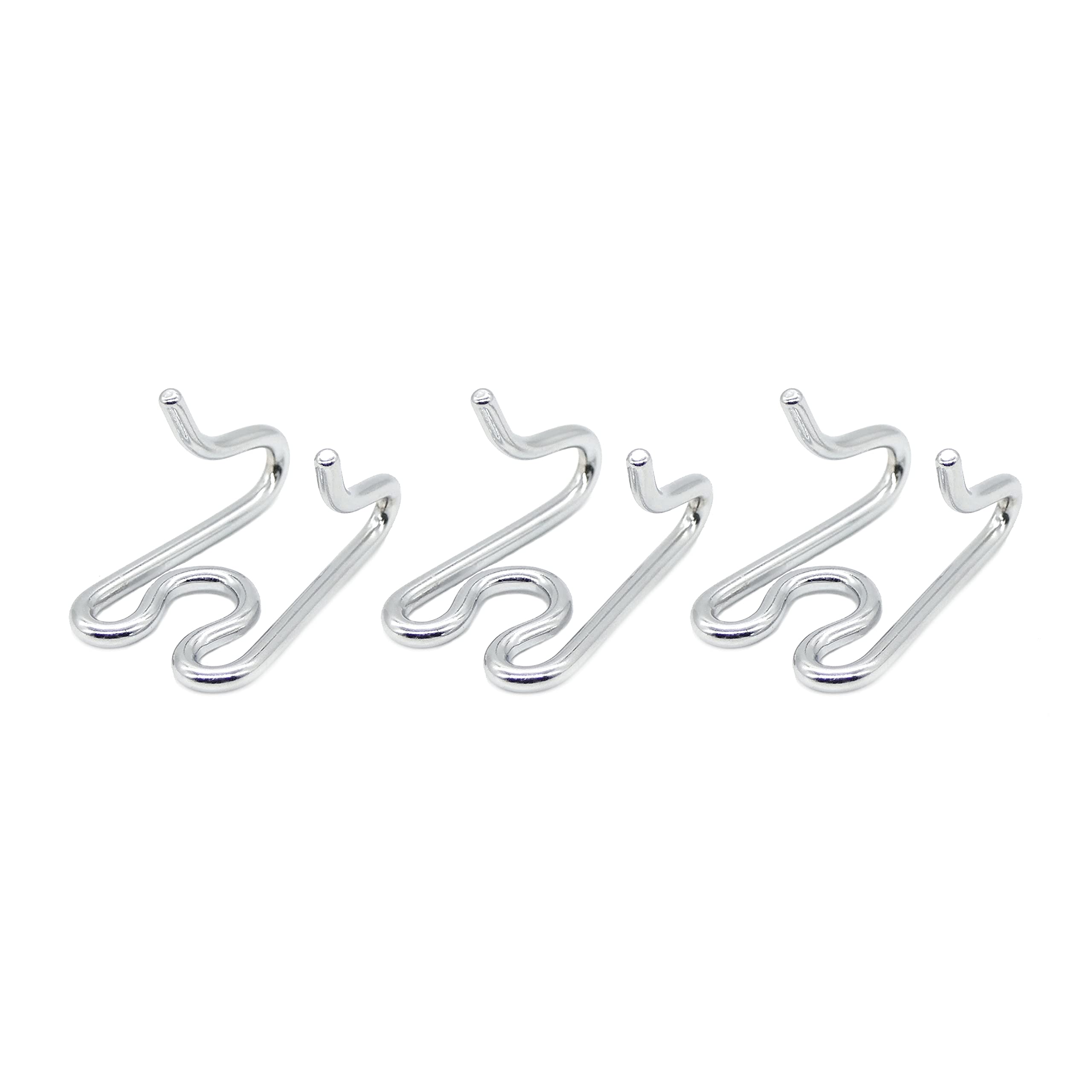 Assembly chain interaction with middle links for quick size adjustments.