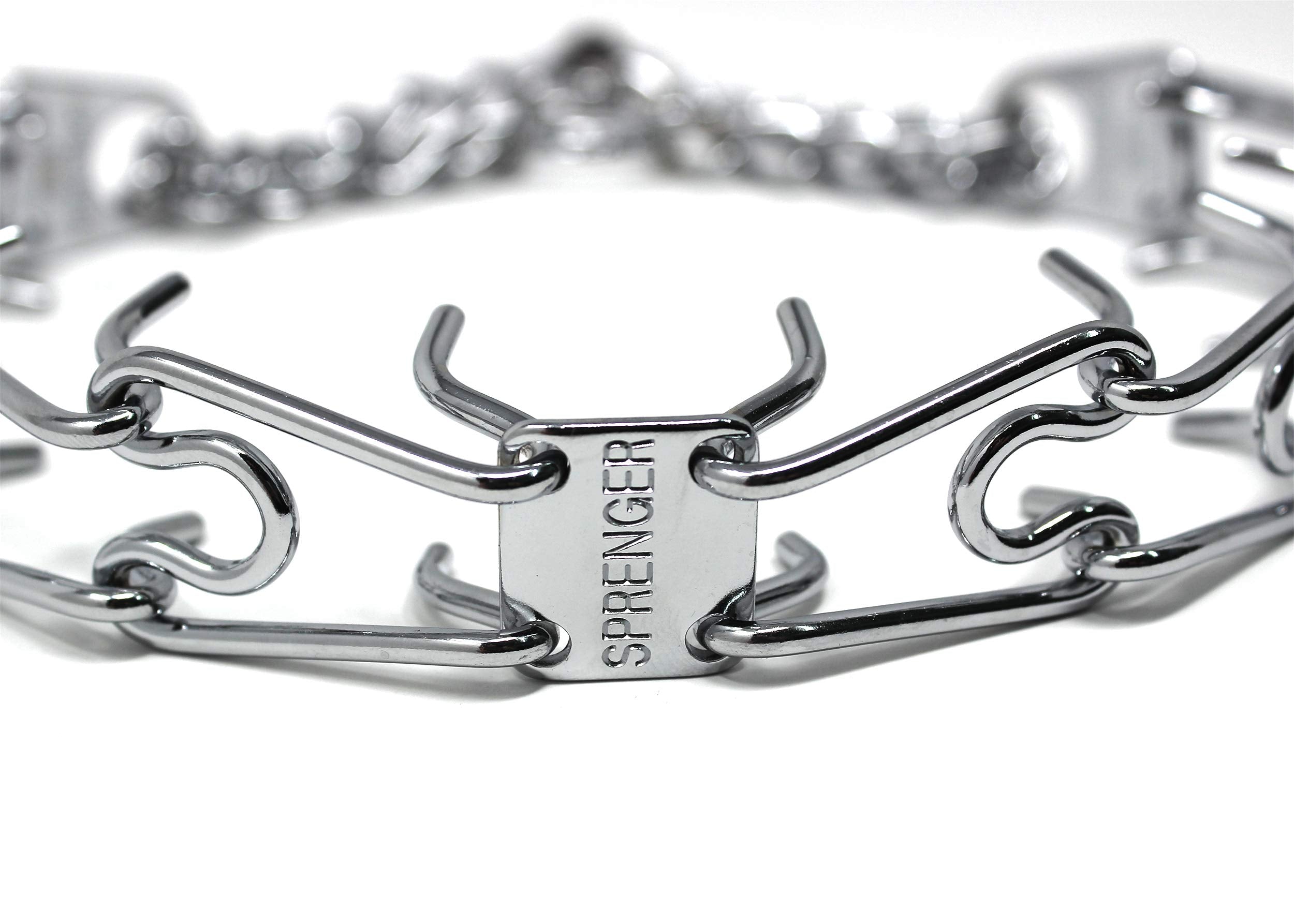 Beveled prong tips on Herm Sprenger collar reduce snag risk