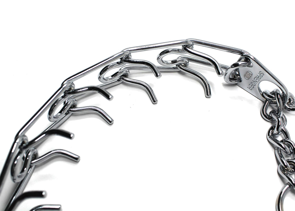 Ultra-Plus design distributes pressure evenly around the neck