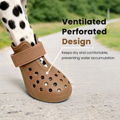 Hertiendo soft rubber sole and material provide comfortable grip for confident steps.
