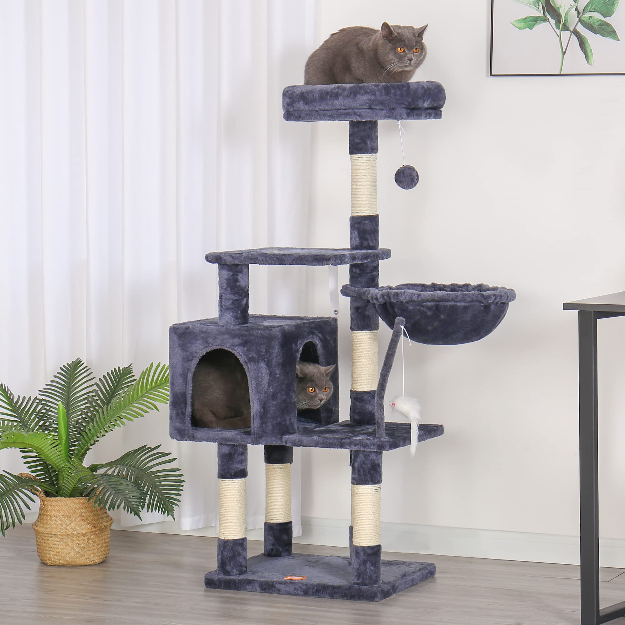Heybly cat tree indoor climbing structure suitable for small spaces.