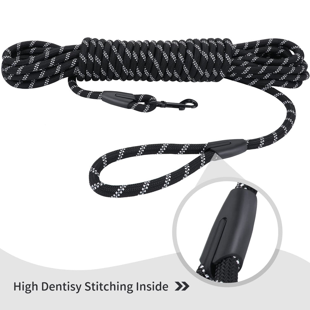 Hi Kiss long leash supports dogs of all sizes for walking and exploring outdoors.