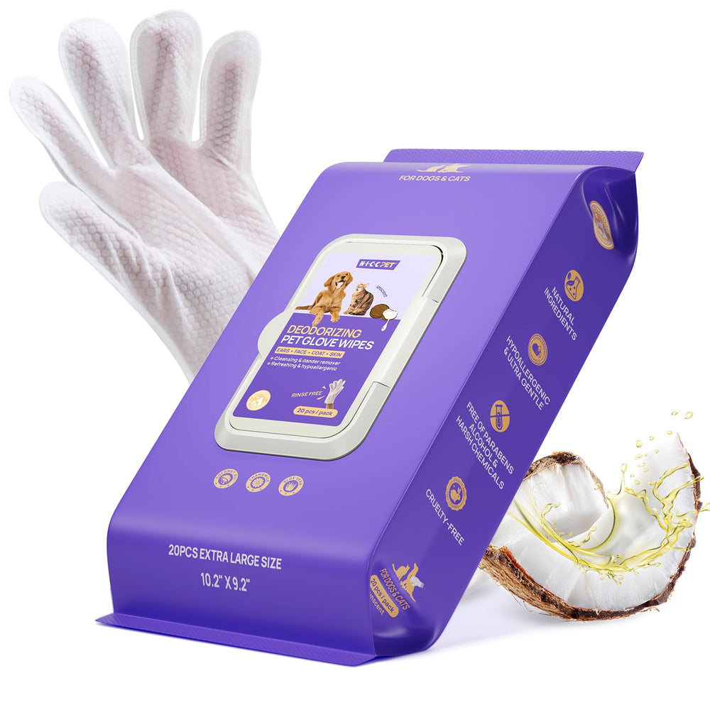 HICC PET glove wipe on dog face for quick odor removal and cleaning