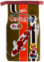 Hikari Wheat Germ Sinking pellets offer balanced nutrition for bottom-feeding goldfish