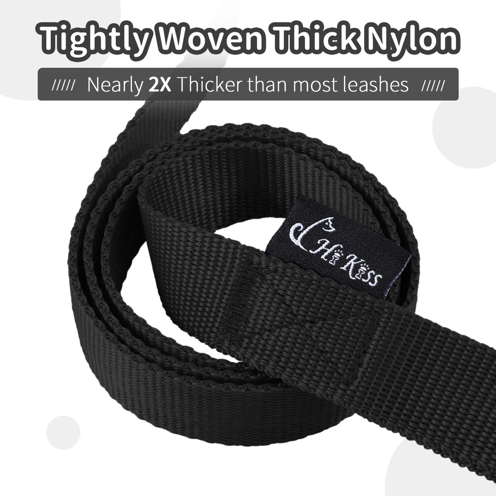 Hi Kiss hikiss long dog leash 20ft training demonstrates steady distance during park sessions.