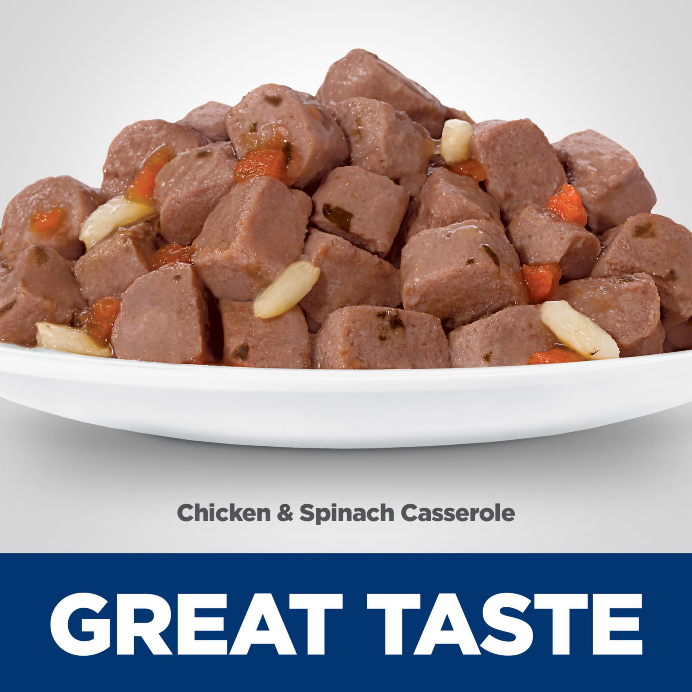 Hill's Science Diet gravy close-up reveals rich, flavorful texture for cats