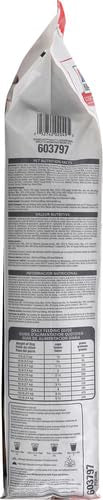 Hill's Science Diet Adult 7+ coat closeup reveals natural ingredients for healthy shine.