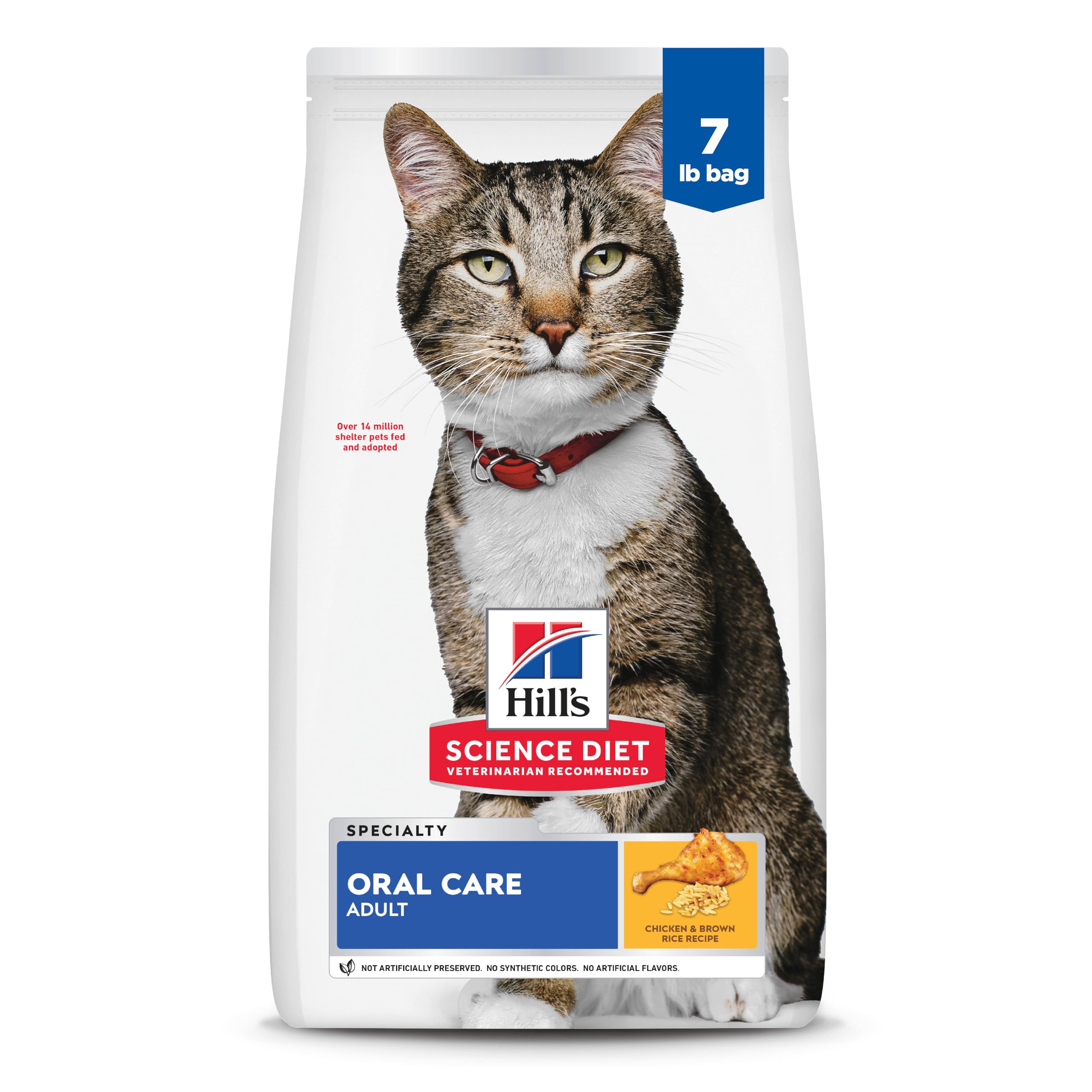 Hill's Science Diet Adult Oral Care cat food bag with chicken supports dental health.