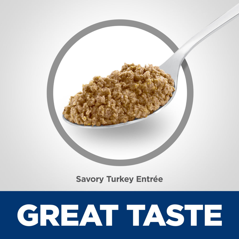 Label highlighting antioxidants in Hill's Kitten Turkey Entrée for immune support