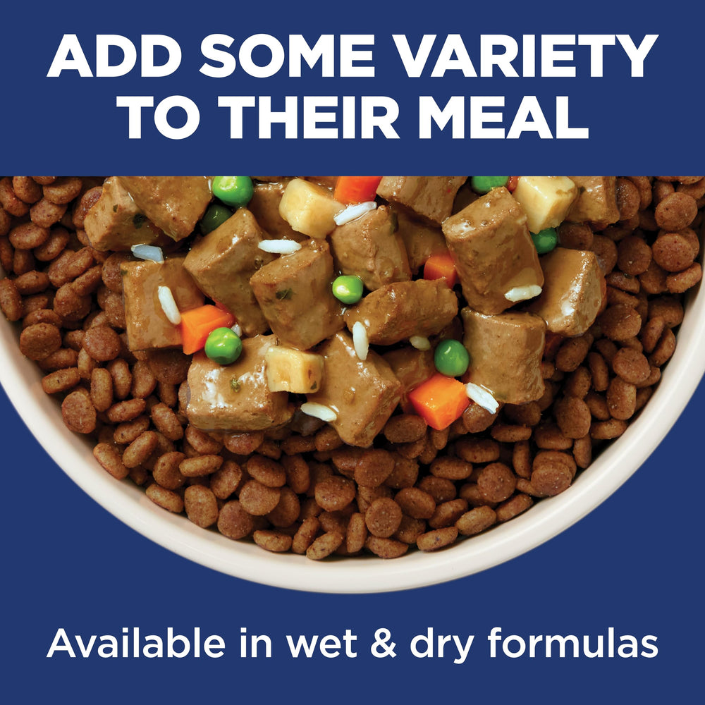 Hill's Science Diet Senior 11+ natural ingredients close-up.