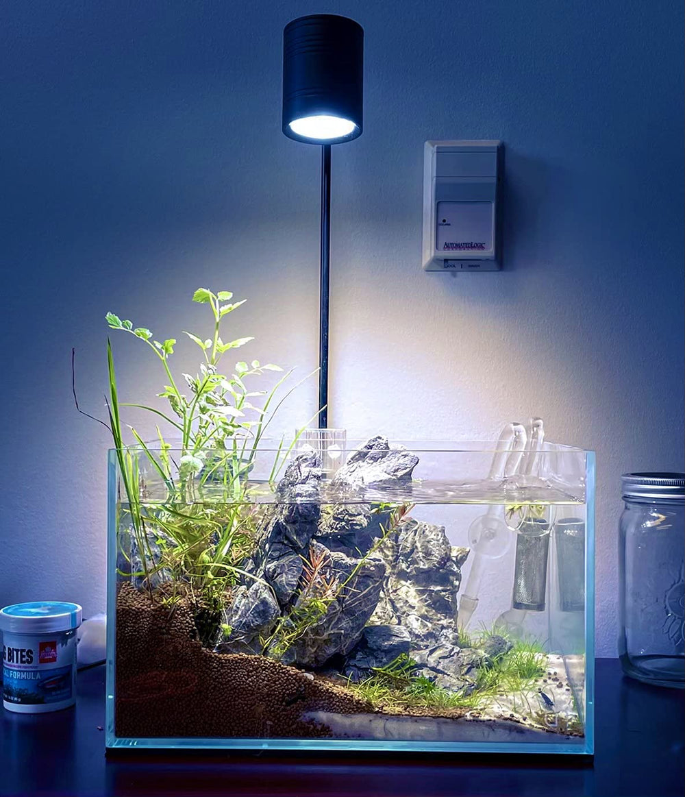 Hiro Aquatics aluminum-bodied LED light offering durable nano tank performance.