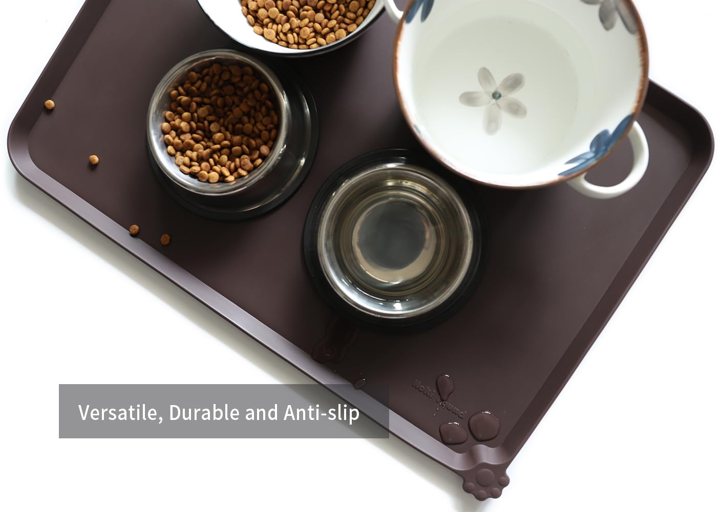 Hoki Found dishwasher-safe silicone mat for effortless cleaning.