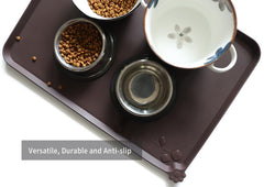 Hoki Found dishwasher-safe silicone mat for effortless cleaning.