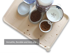 Hoki Found dishwasher-safe pet mat for quick cleanup after meals.