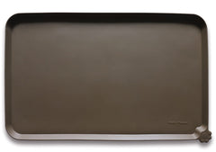 Hoki Found L silicone pet food mat with anti-slip surface to prevent spills during meals.