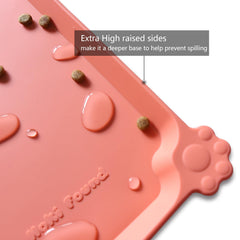 Hoki Found non-toxic silicone mat with anti-slip base keeps bowls steady during meals.