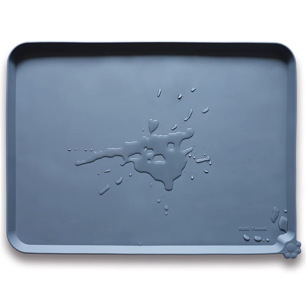 Hoki Found XX-Large gray feeding mat catches spills and protects floors.