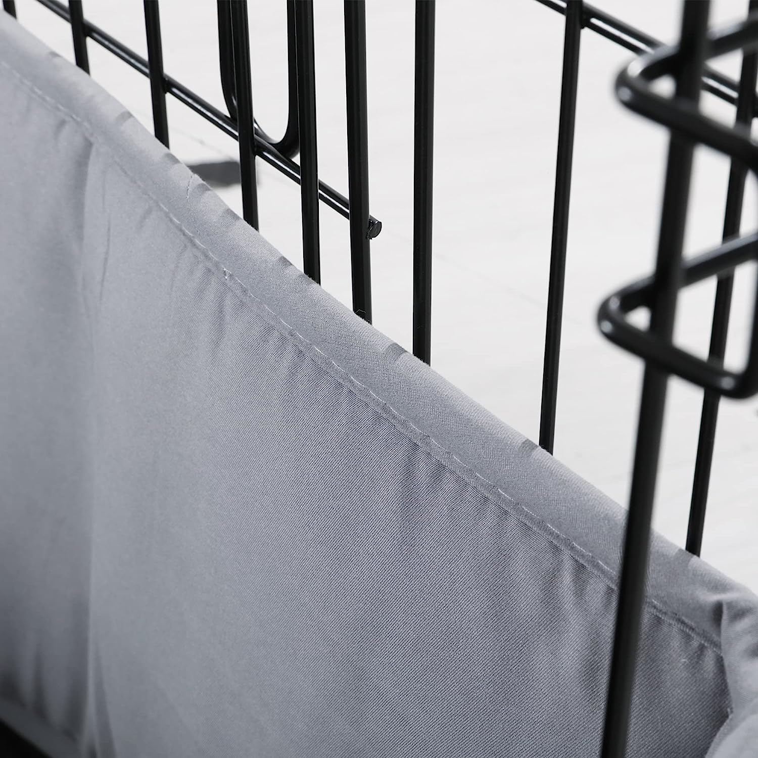Hombys gray fabric texture shows durable, cozy crate padding