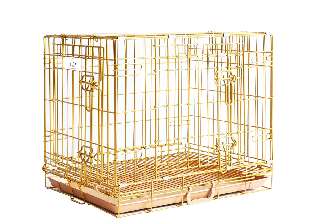 Close-up of Homey Pet anti-rust coating on the gold finish for longevity