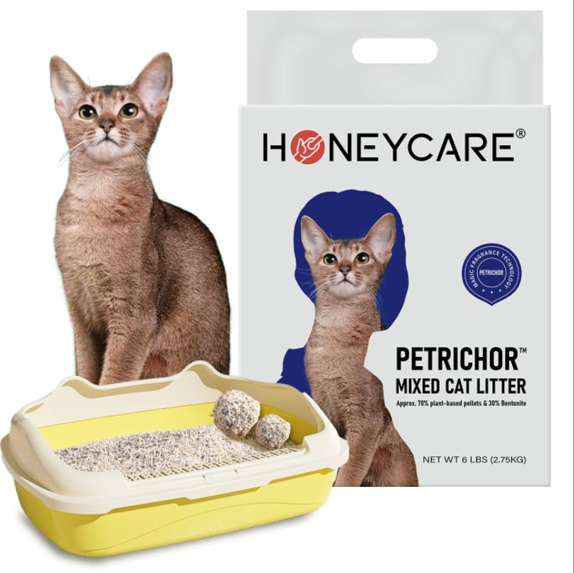 HONEY CARE Petrichor 2mm pellets reduce paw tracking and litter scatter.