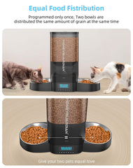 HoneyGuaridan sealed-entry-door minimizes odors and deters pests between meals.
