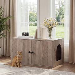 HOOBRO enclosure with side entry simplifies cat access and privacy.