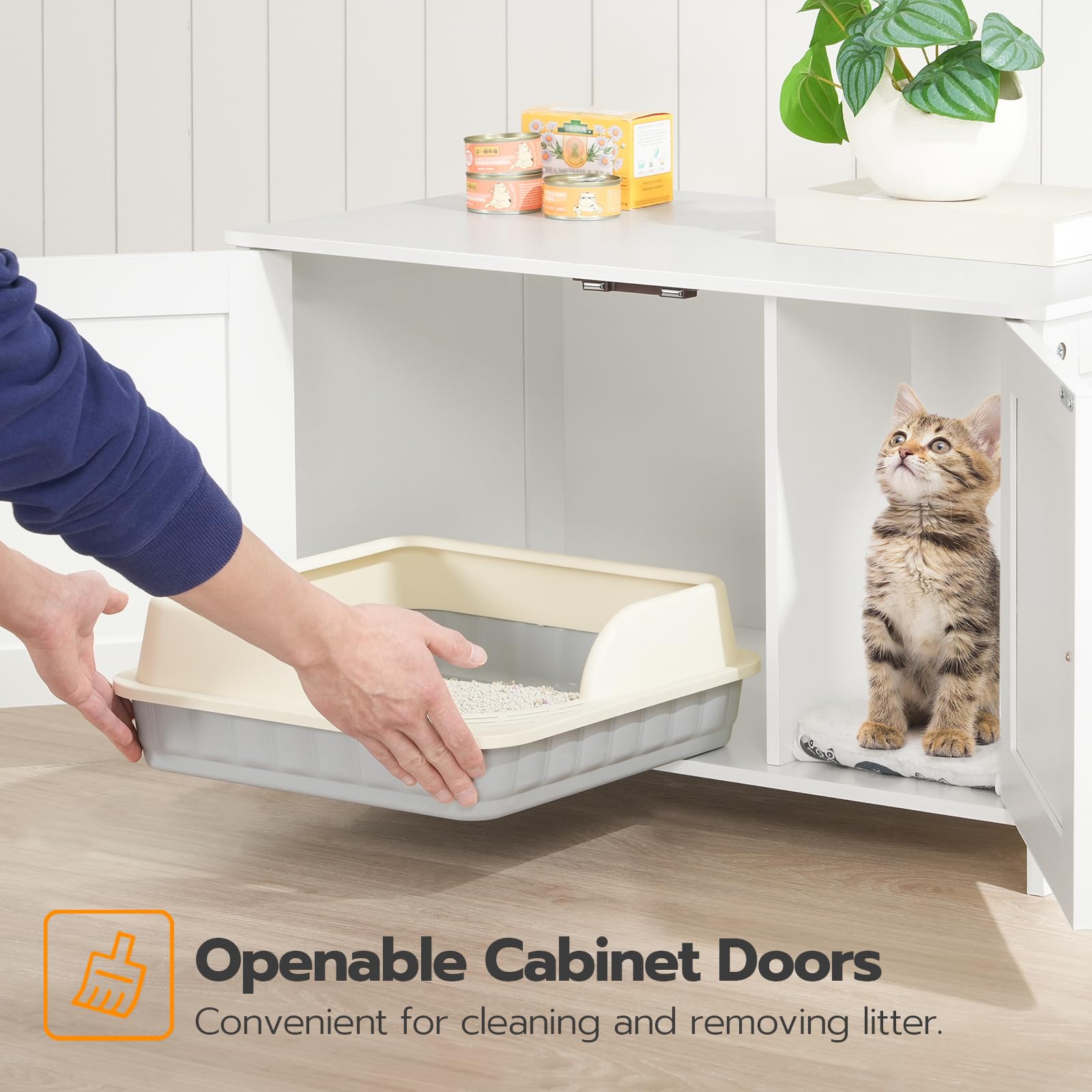 HOOBRO Litter Box Enclosure hides litter area with debris-catching space