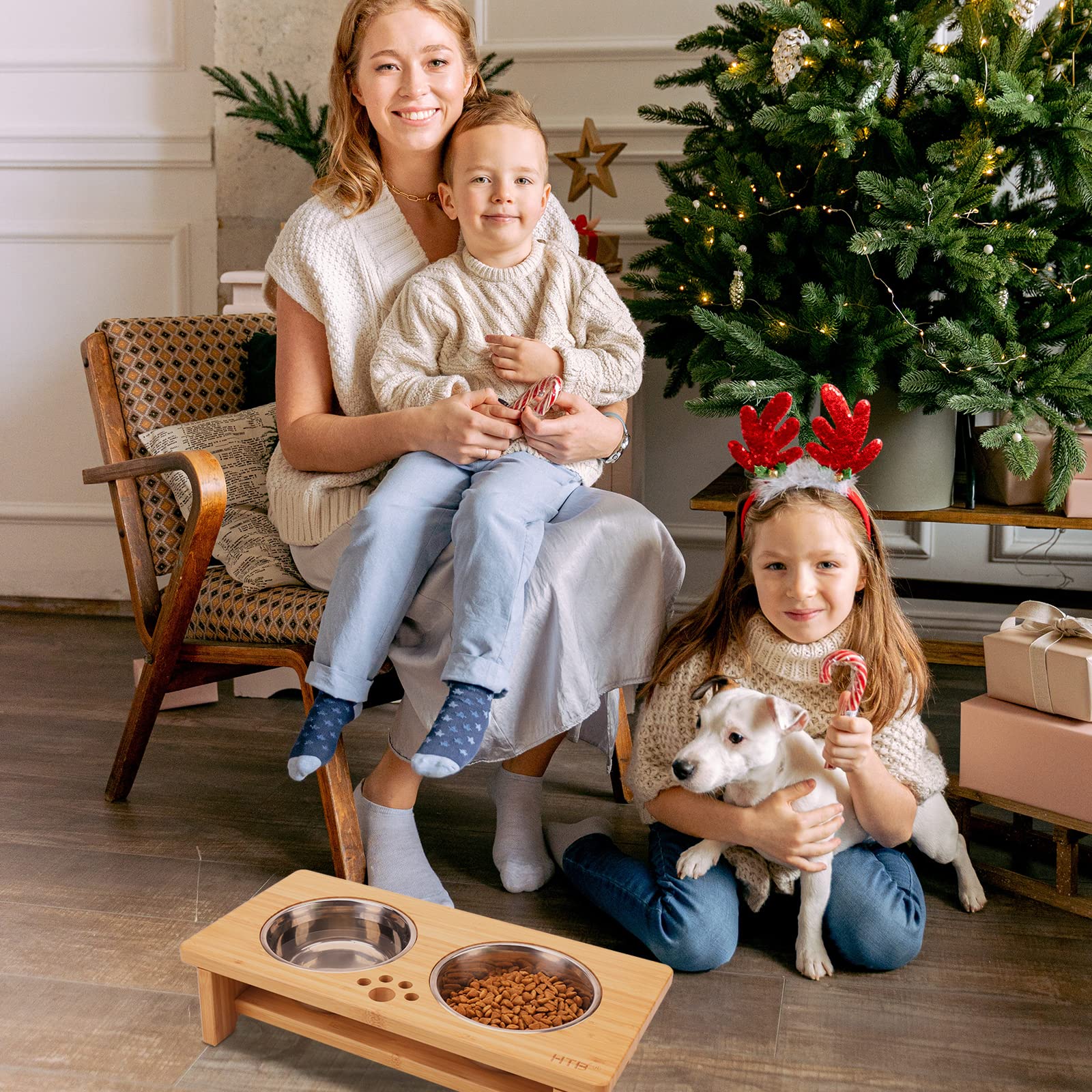 HTB ideal for small dogs with ergonomic height for comfy meals.