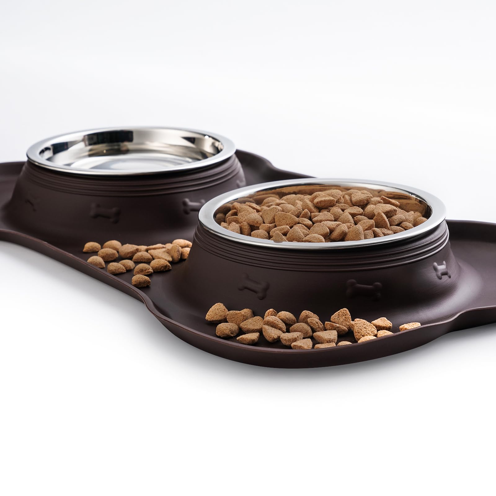 Hubulk two bowls suitable for feeding two pets at once