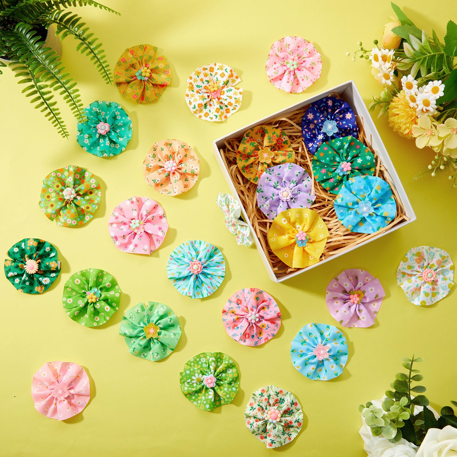 Huhumy daisy-pattern accessory ideal for spring outings