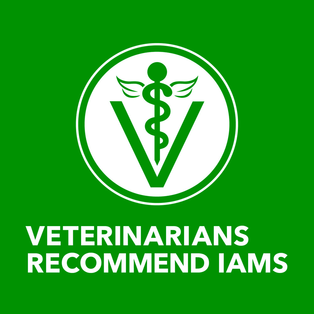 IAMS Proactive Health packaging highlighting nourishing nutrition