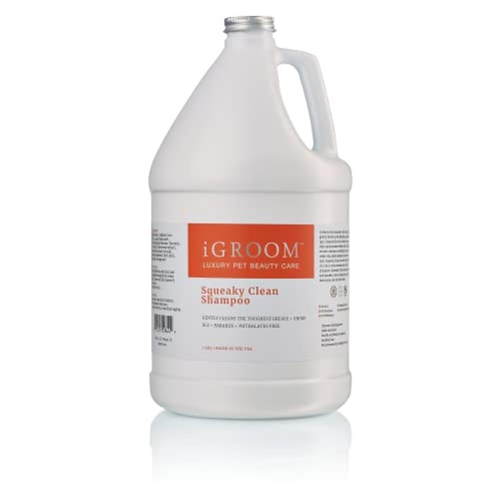 iGroom Squeaky Clean bottle shows deep-cleaning action for greasy coats.