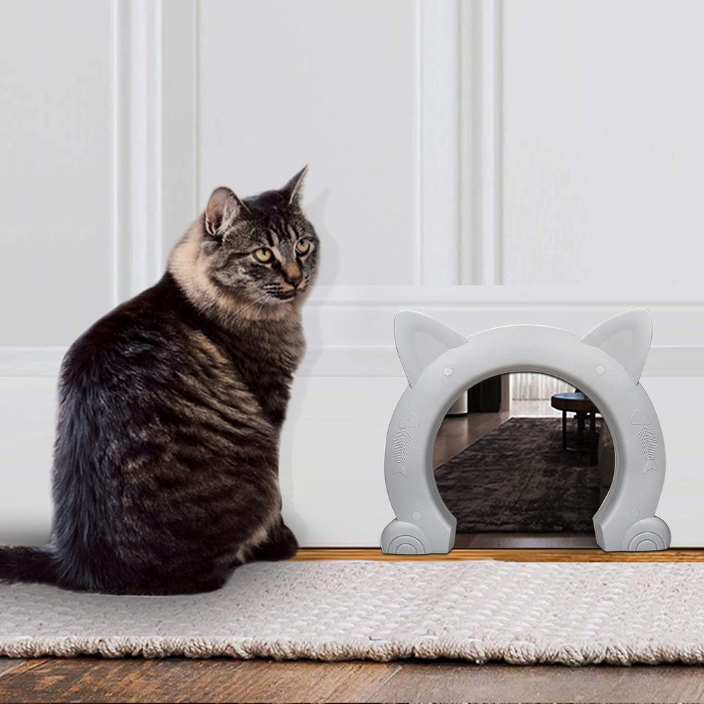 Ikuso indoor cat door side view highlights compact, easy movement