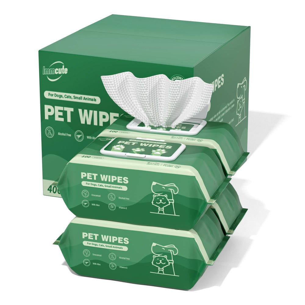 IMMCUTE 400-piece dog wipes pack for convenient daily care.