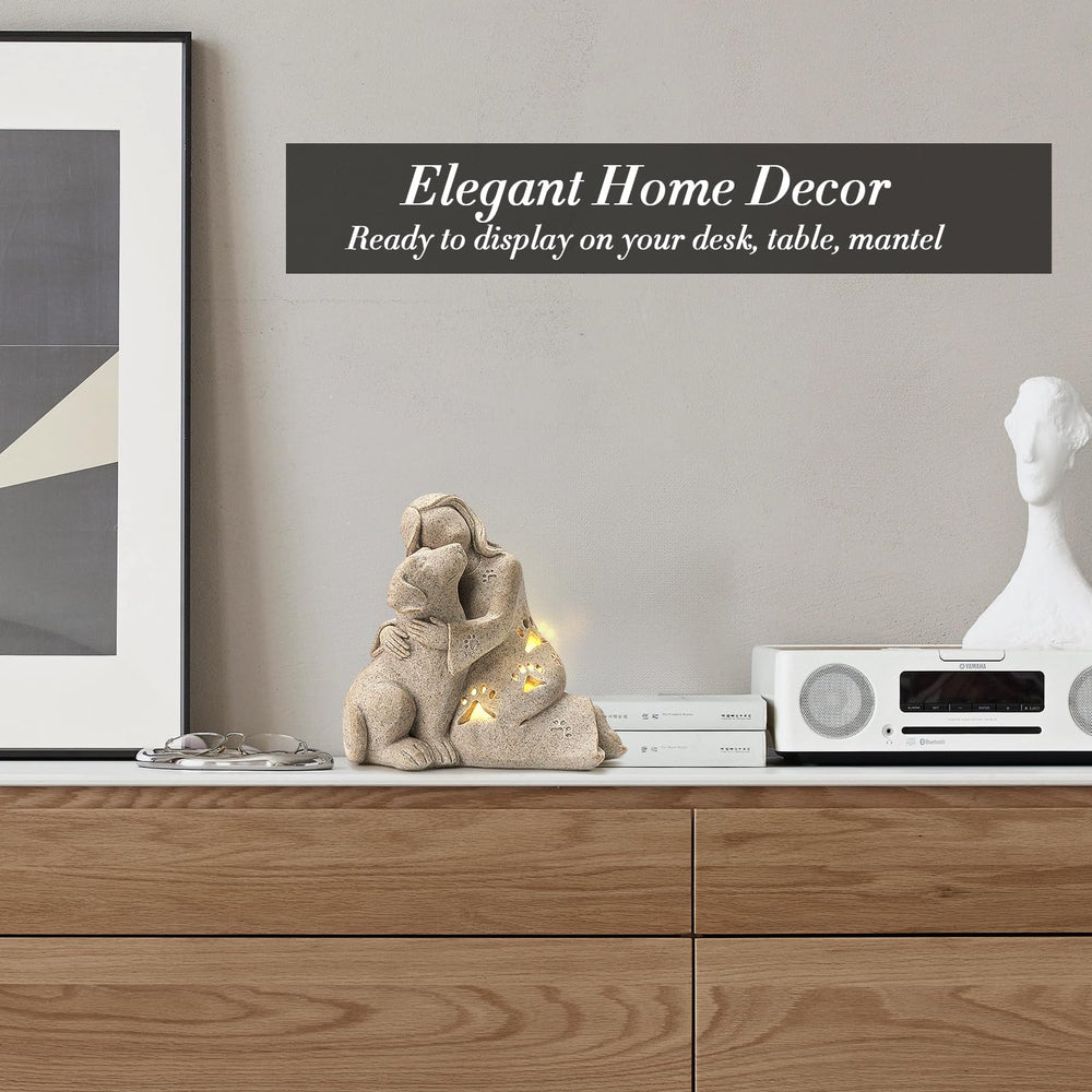 INLOMEM desk-mantel display captures cherished moments of a dog’s companionship.