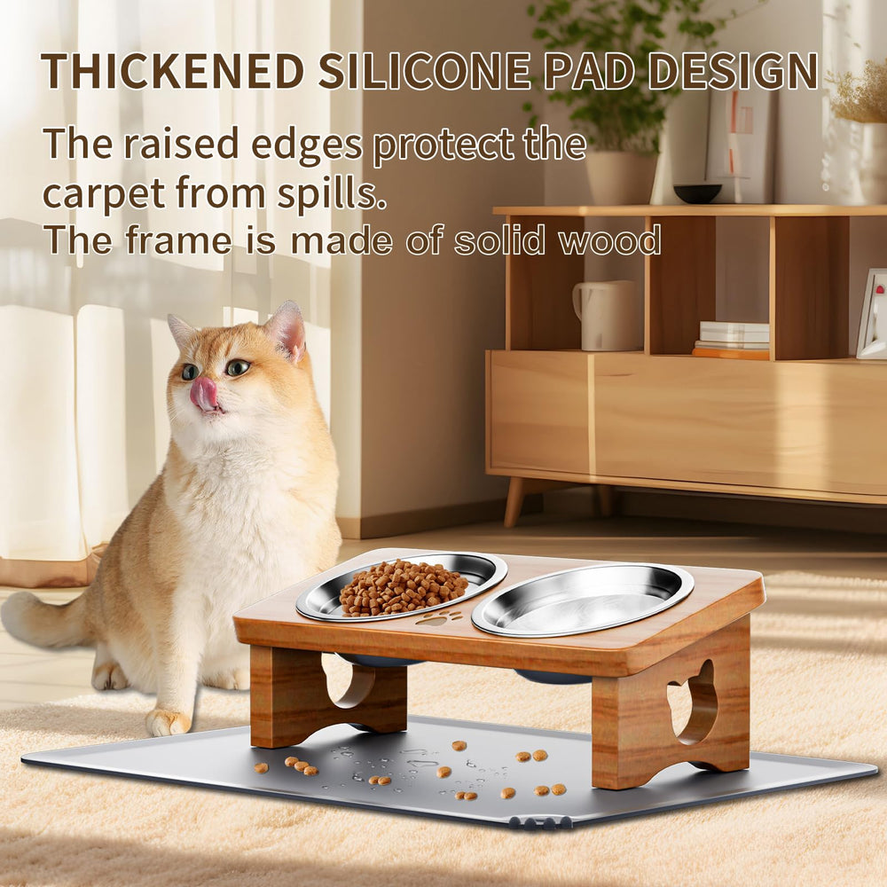 INNVVIS cat and small-dog feeders designed for multi-pet homes.
