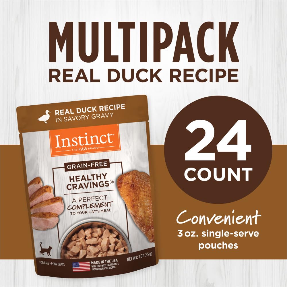 Instinct Healthy Cravings texture close-up reveals tender duck pieces.