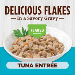 Instinct Tuna Flaked Entree cat food, cat enjoying, savory gravy enhances palatability.