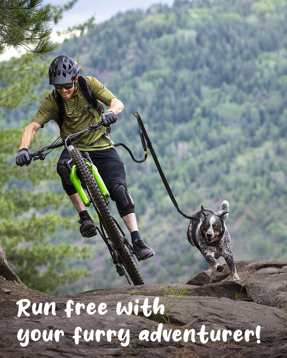 IPetba dog bike leash with shock absorption minimizes jolt during sudden pulls.
