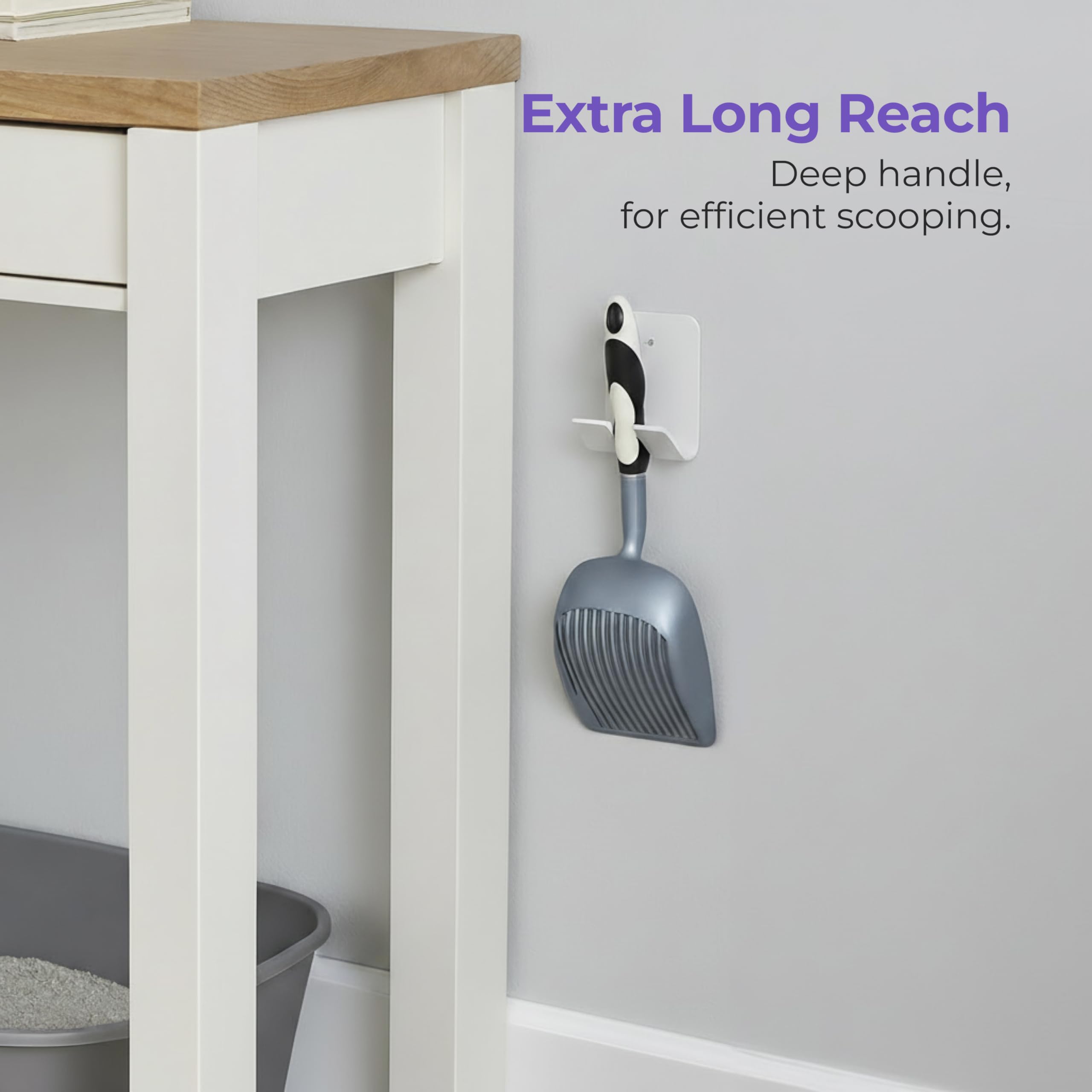 iPrimio reinforced-front-edge scoop ready to tackle corner litter