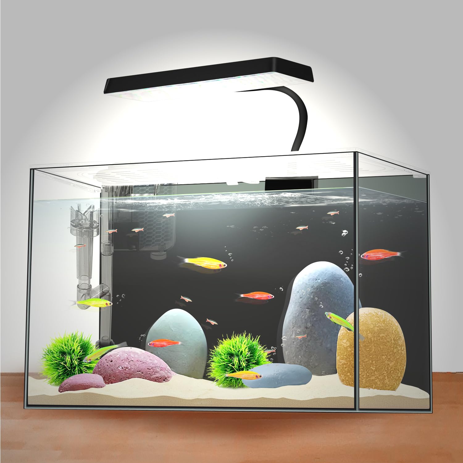 iPriro custom lid prevents escapes while keeping water contained