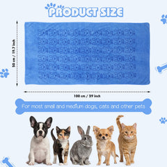 Irenare microfiber dog towel closeup shows plush absorbent fibers