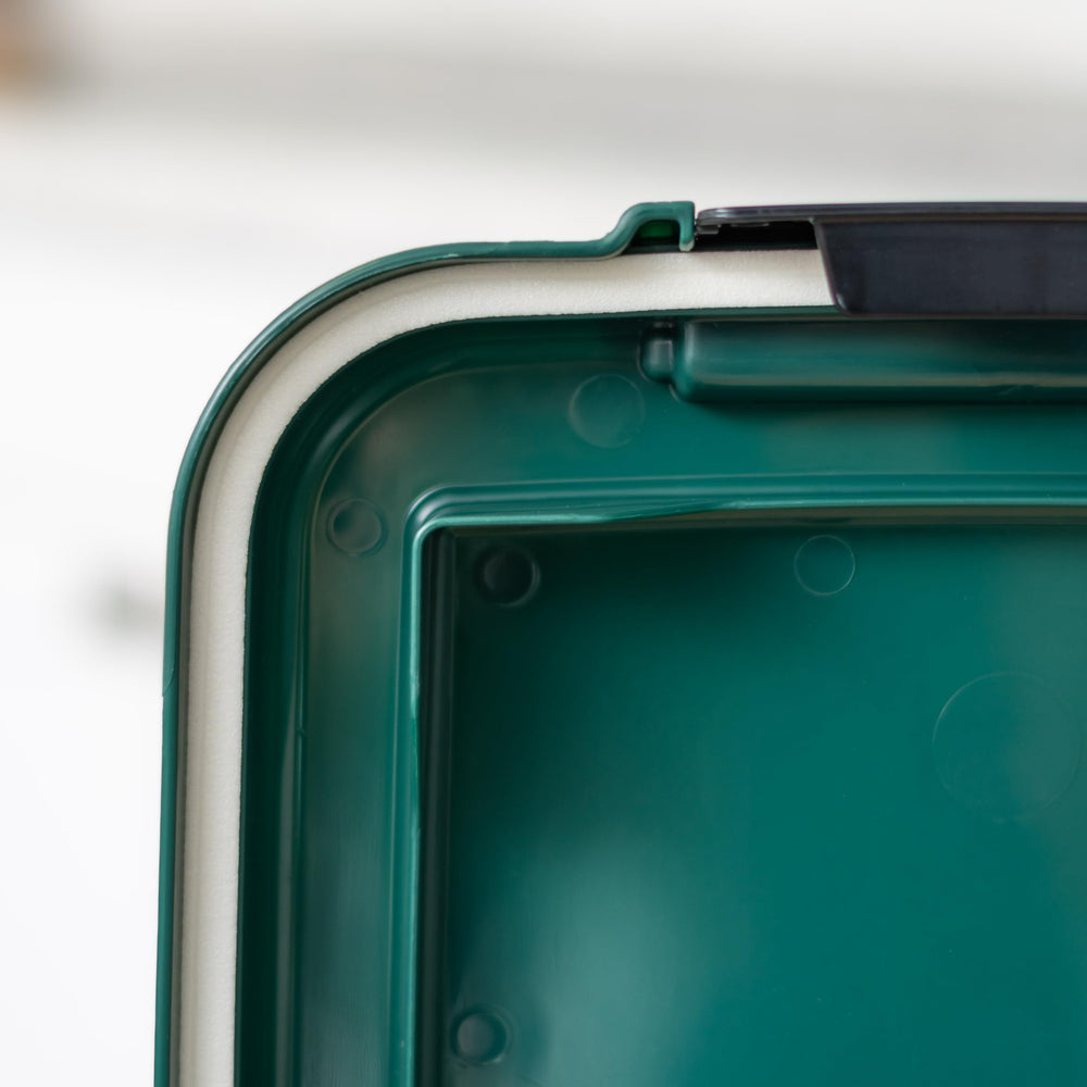 Translucent IRIS Remington body lets you check food level at a glance.