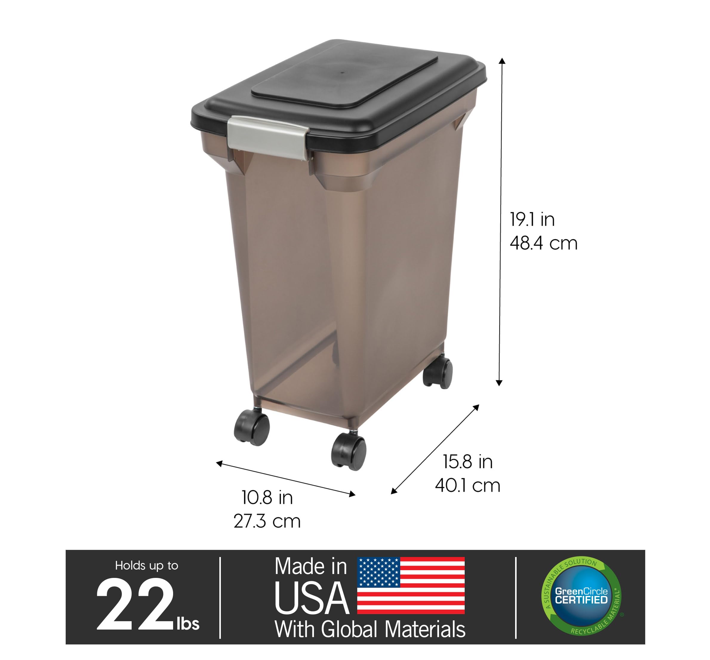 IRIS USA airtight latch closure keeps the lid securely closed.