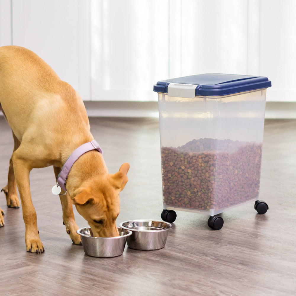 IRIS USA airtight pet food container lid with secure snap latch.