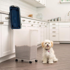 IRIS USA airtight seal locks moisture out for longer dry food freshness
