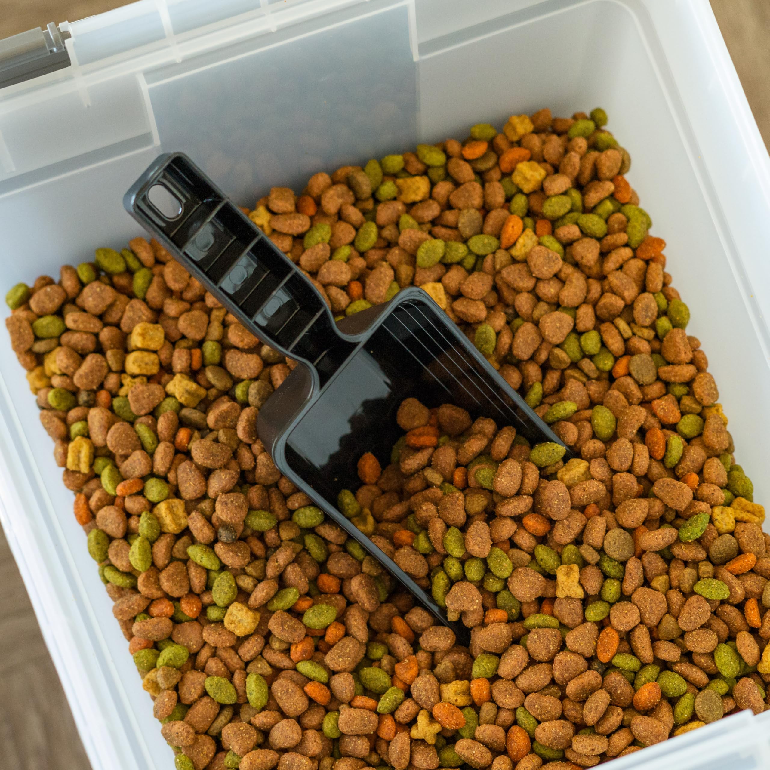 IRIS USA BPA-free and acid-free materials for safe pet food storage