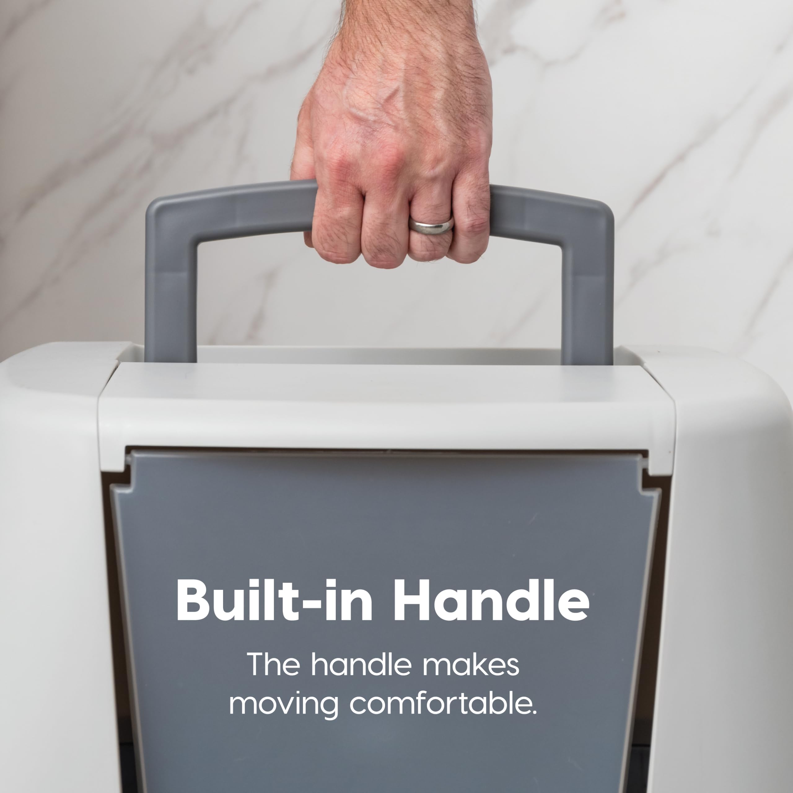 IRIS USA hidden litter pan keeps litter out of sight and tidy.