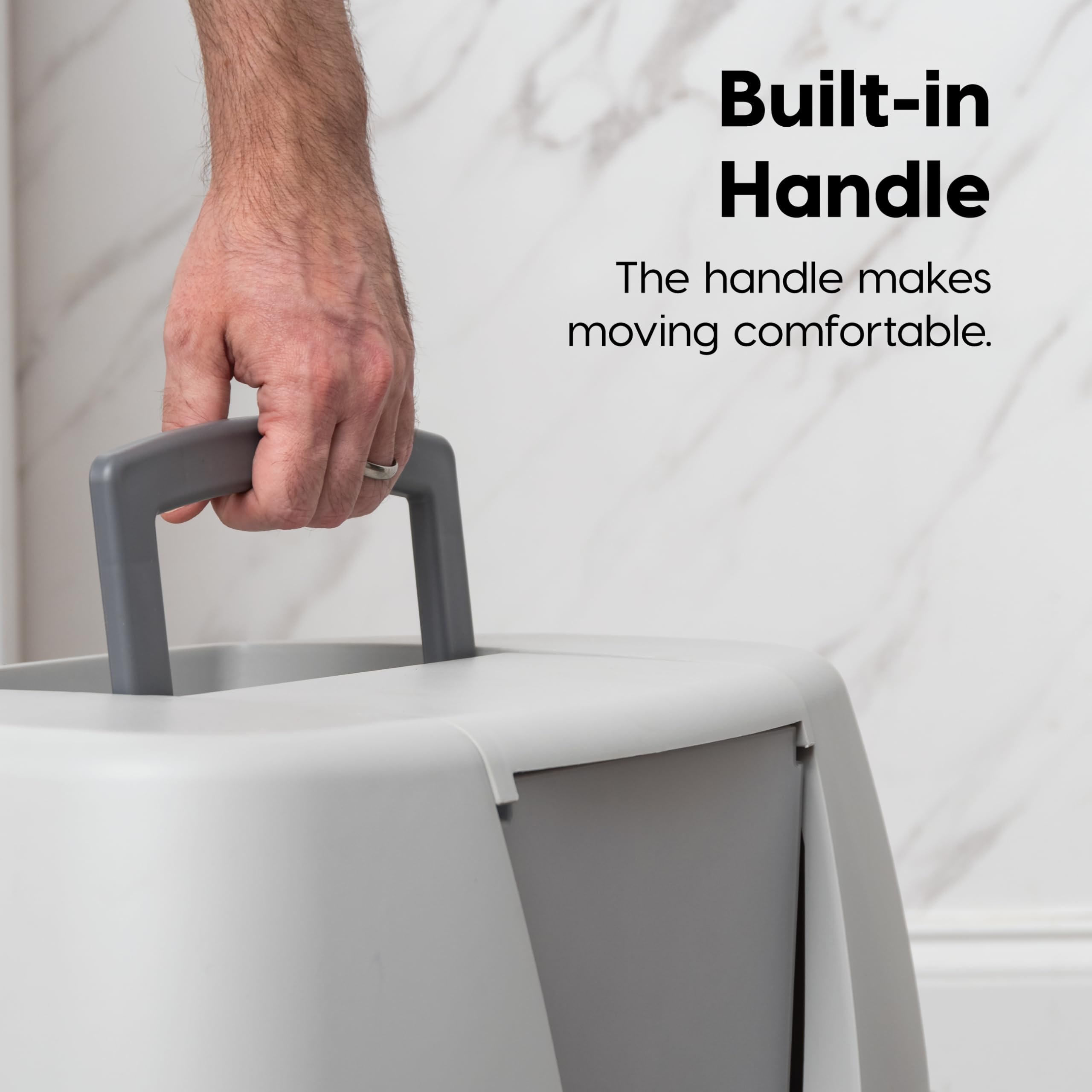IRIS USA retractable hood provides privacy and easy cleaning.