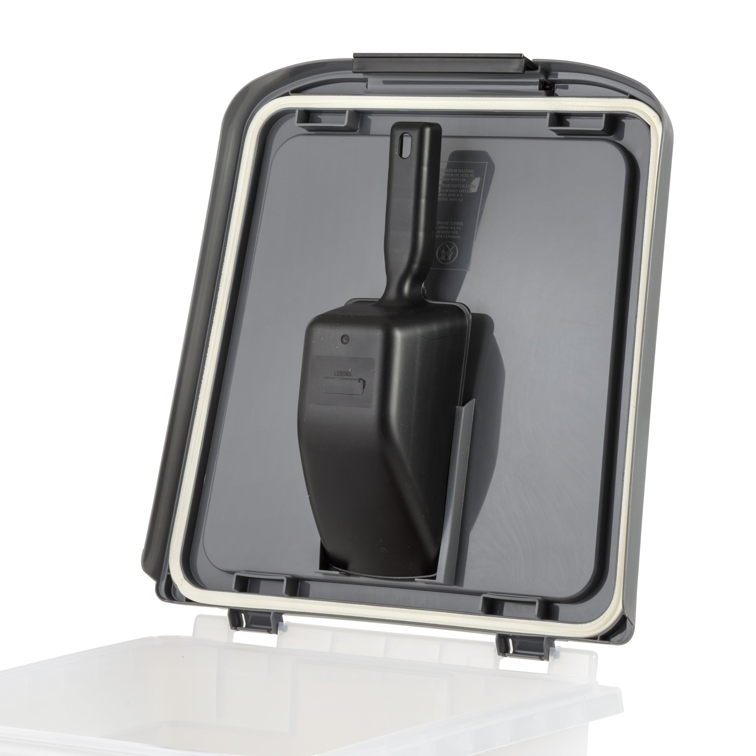 IRIS USA container with scoop included for mess-free portioning